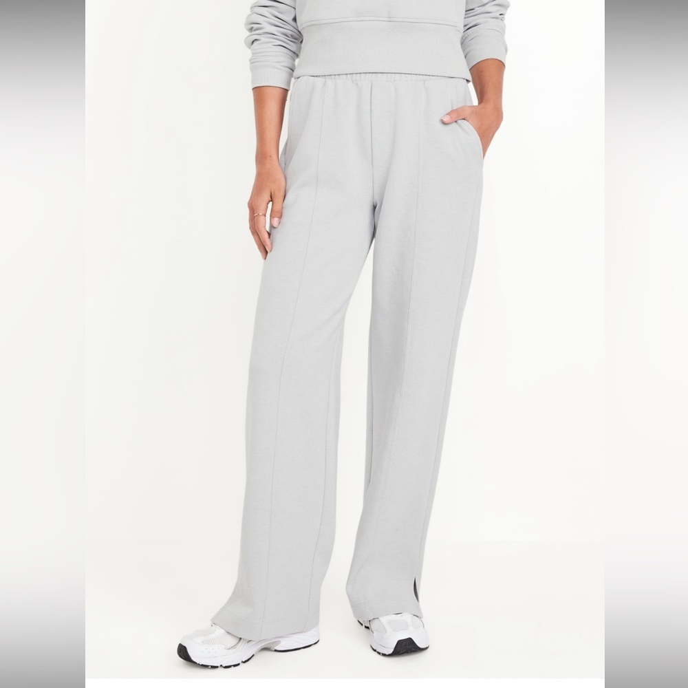 NWT High-Waisted Dynamic Fleece Trouser Pants